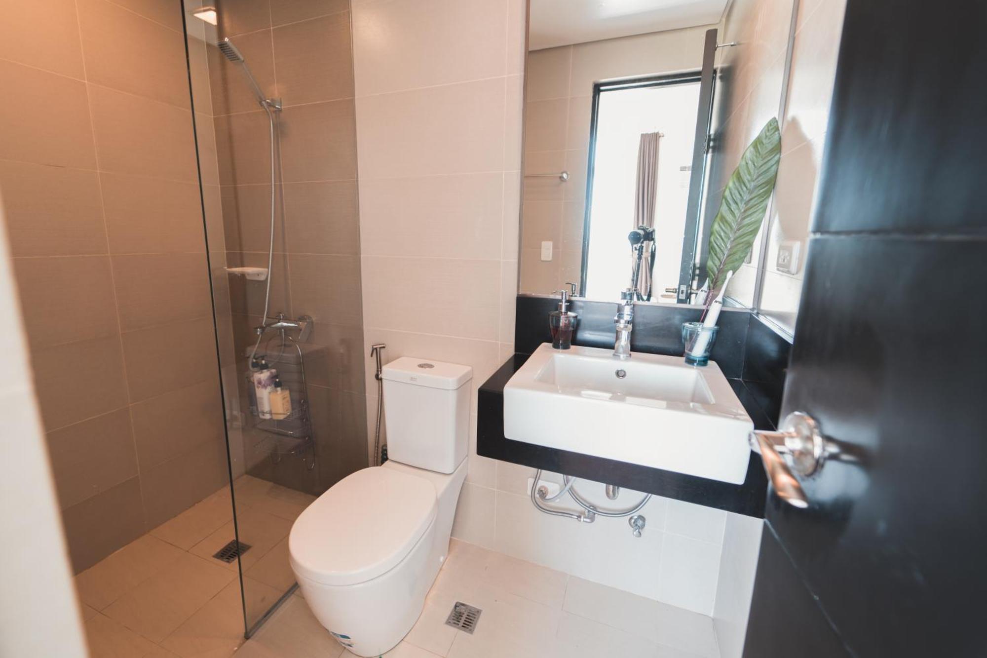 Modern Tropical Luxe - Boracay Newcoast Apartment Yapak