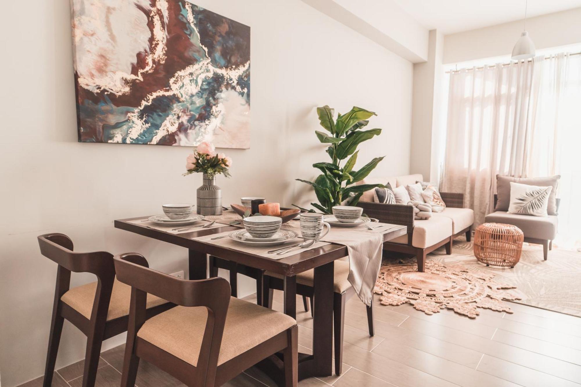 Modern Tropical Luxe - Boracay Newcoast Apartment